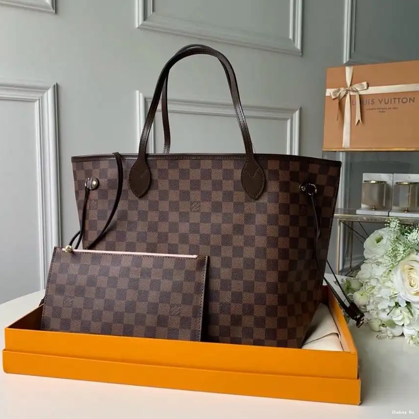 VUITTON NEVERFULL LOUIS MM 0527